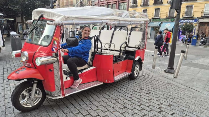 1.5-hour Tuk Tuk Tour in Madrid - Key points to know before booking