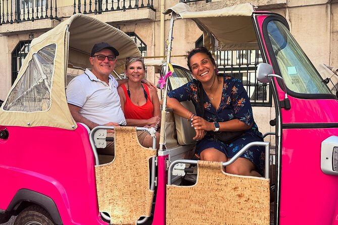 1.5H Private Tuk Tuk Tour of Historic Lisbon - Portas do Sol: Alfama from above