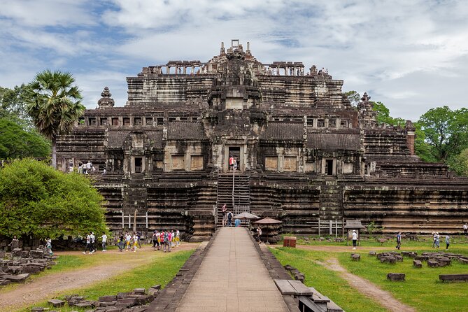 1-Day private Angkor Temple Tour with Sun Rise by Tuk Tuk from Siem Reap - Baphuon and the royal terraces slow the pace