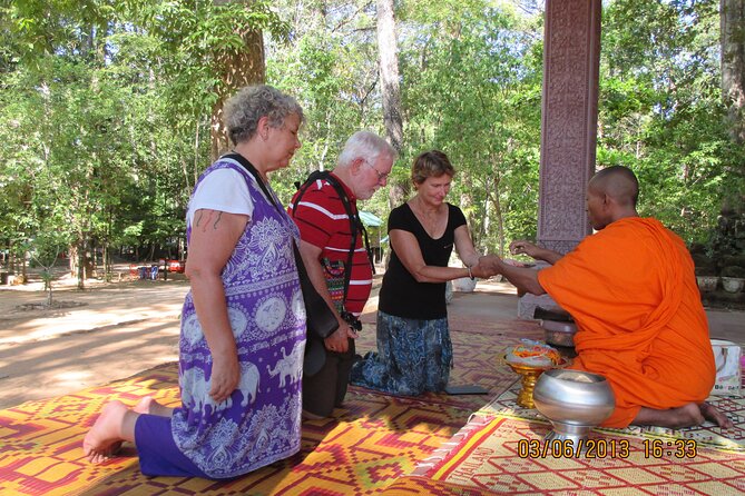 1-Day private Angkor Temple Tour with Sun Rise by Tuk Tuk from Siem Reap - What the private format really gives you