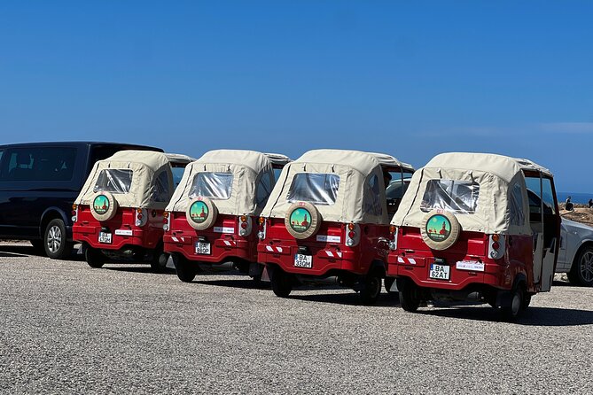 1-Hour Guided Tuk-Tuk Tour in Sintra - Sabuga Fountain: a quick start in Sintra town