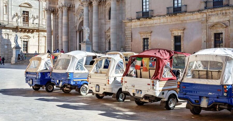 1 hour Tuk tuk tour in Siracusa - Who will enjoy this most