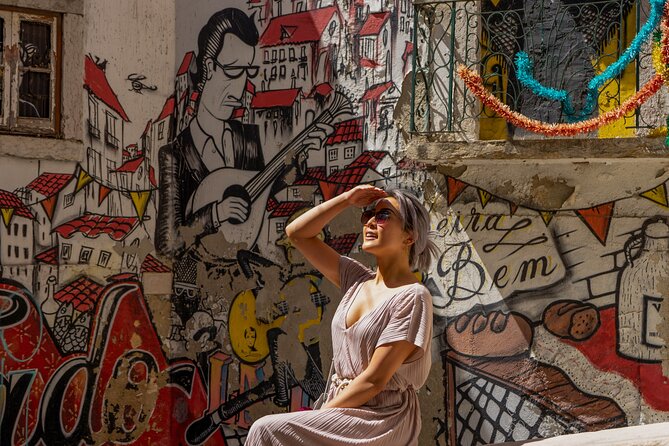 1h Secret Lisbon by Tuk Tuk - Mouraria, Graça & Alfama - Who will get the most from this one-hour tour
