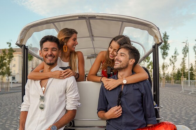 2 Hour Lisbon Private Guided Tour in a Tuk Tuk - What the guide adds to the two-hour route