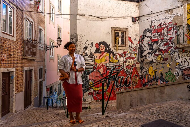2h “Untouched Lisbon” - Hidden Secrets Tuk Tuk Tour - Miradouro da Graça and the city from above
