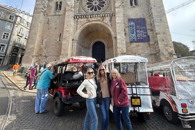 3 Hours Private Tour of Lisbon's Historic Center by Tuk Tuk - Commerce Square and Chiado’s city life
