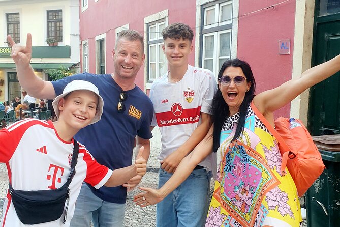 3 Hours Tuk Tuk Tour - Lisboa beyond the guidebooks - Mouraria, São Vicente, and Lisbon’s layered identity