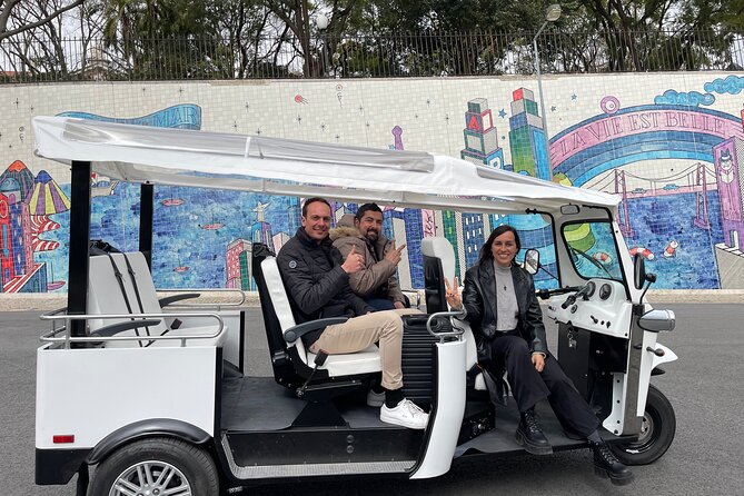 4-Hour Lisbon Highlights: Discover the best by TukTuk - Key points to know before booking