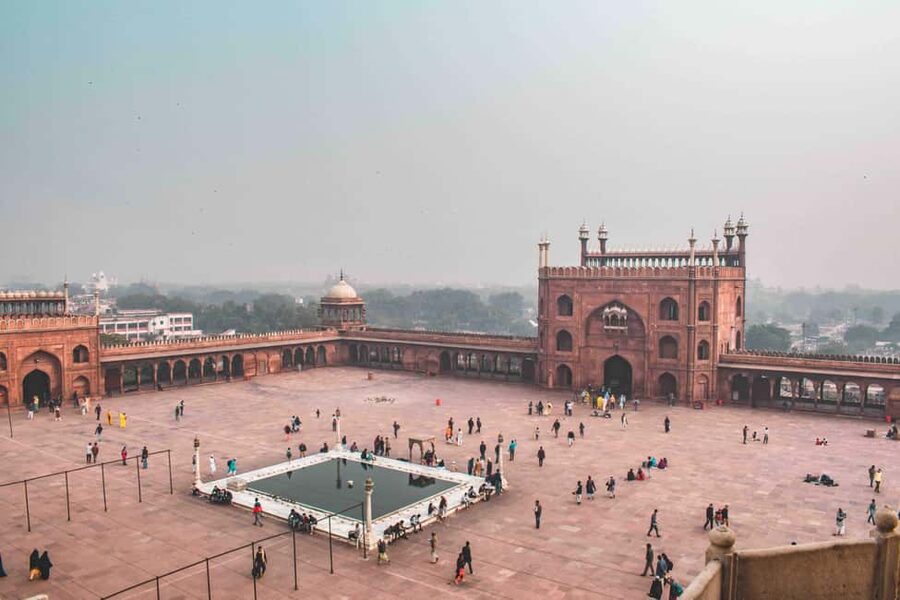 4-hour Old Delhi Heritage Walking tour with Rickshaw Ride - Khari Baoli, Delhi’s spice market