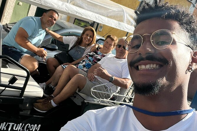 4 Hours Tuktuk City Tour in Lisbon - Fado, narrow lanes, and a taste of local life