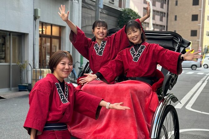 [60 minutes] Rickshaw tour around Asakusa [Complete Asakusa tour/power spots] - Why a rickshaw works so well in Asakusa