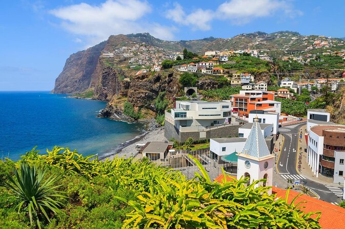 A great tuk-tuk adventure Tour at Cabo Girão - Skywalk - Key points at a glance