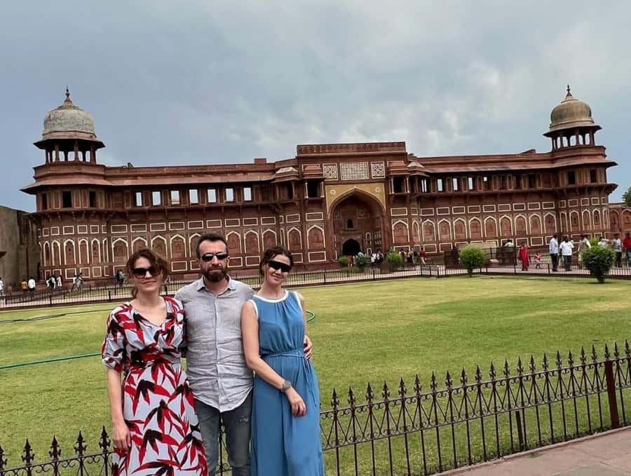 Agra: Private Full-Day Sightseeing Tour by Tuk-Tuk or Cab - Why this Agra day trip works well