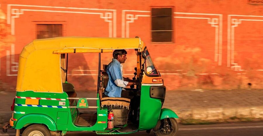 Agra: Skip The Line Taj Mahal Tour With Optional Tuk Tuk - Key details before you book
