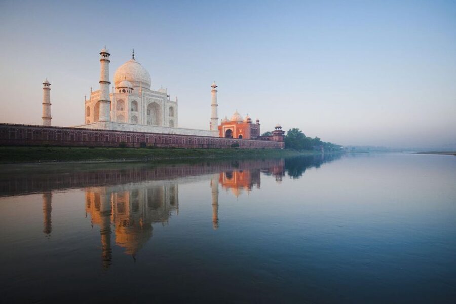 Agra: Skip The Line Taj Mahal Tour With Optional Tuk Tuk - Why skip-the-line access matters at the Taj Mahal