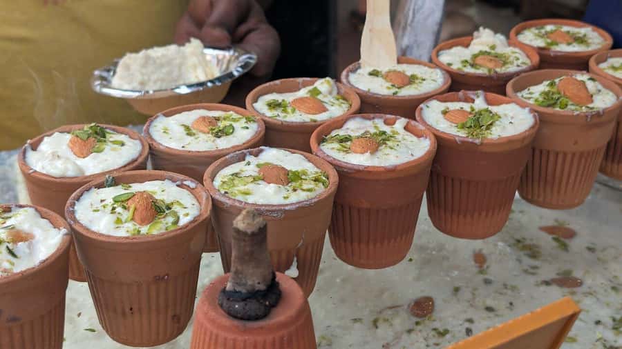 Agra: Street Food Tour with Spice Market on Tuk-Tuk Ride - Chaat Gali and Agra’s savory snacks