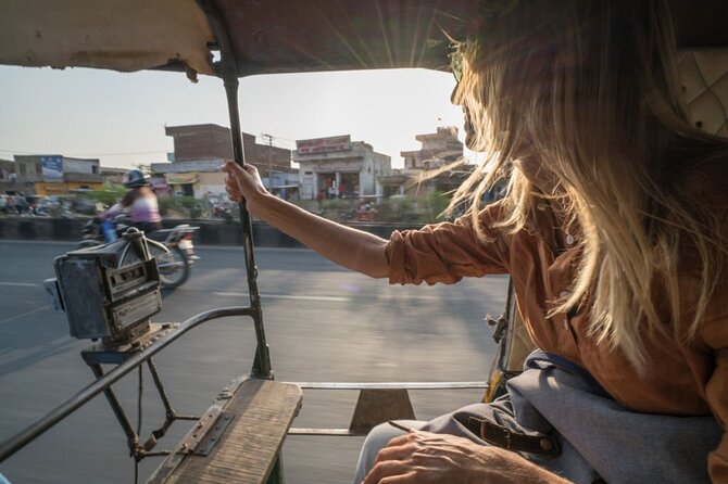 Agra: Taj Mahal, Agra Fort and Baby Taj Private Tour by Tuk-Tuk - Lunch, Local Food, and What You Pay For