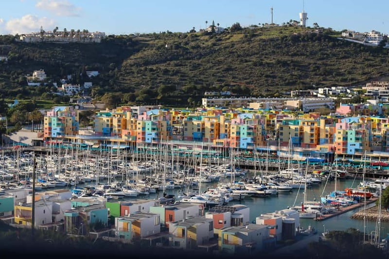 Albufeira: Best Views & Photo Spots Tuk Tuk Tour (Private) - Praia da Oura, a coastal first look