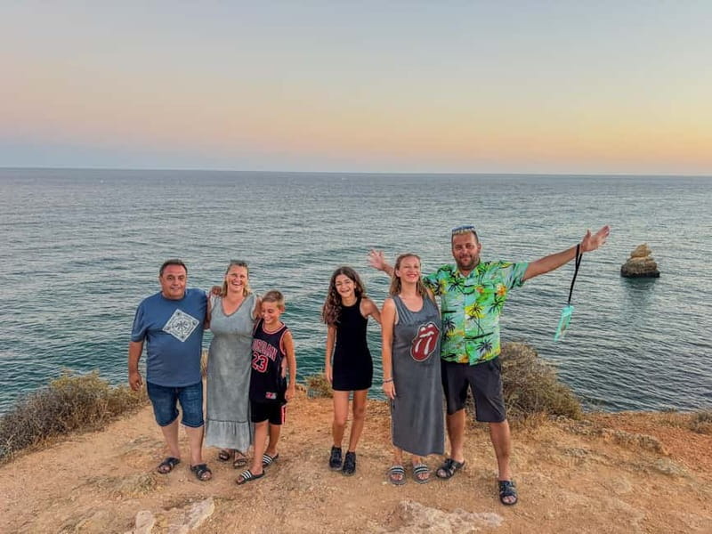 Albufeira: Best Views & Photo Spots Tuk Tuk Tour (Private) - What the guide adds to the experience