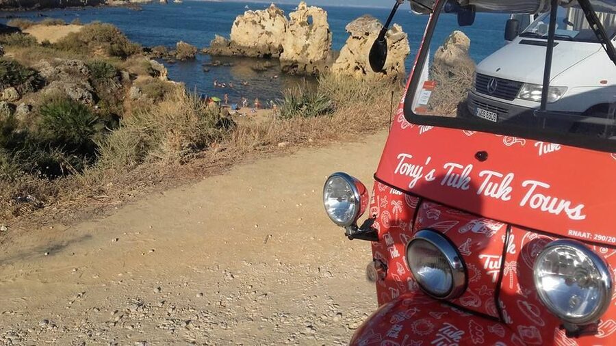 Albufeira: Private Tuk Tuk Tour - What Tony adds to the ride