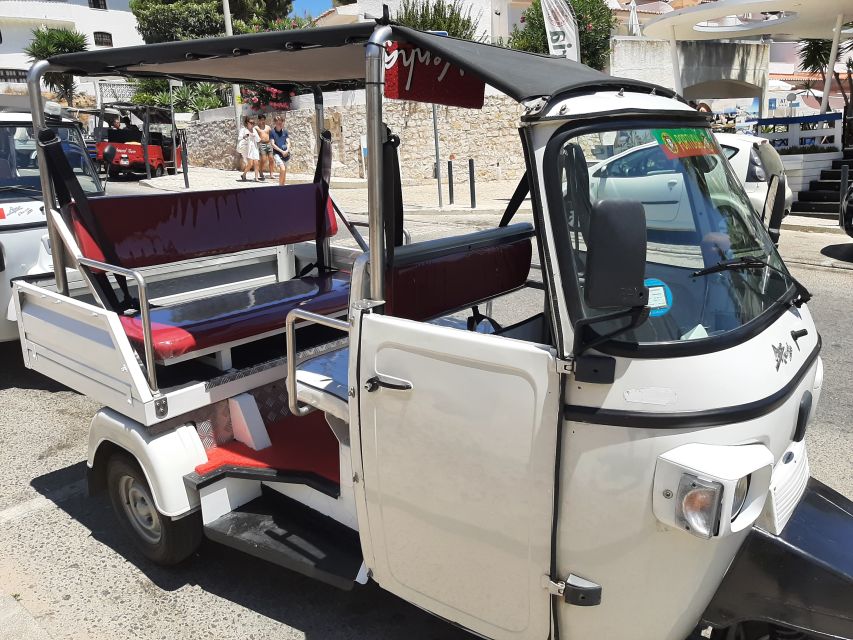 Albufeira: Tuk-tuk Sightseeing Tour - Falesia Beach and the red cliffs