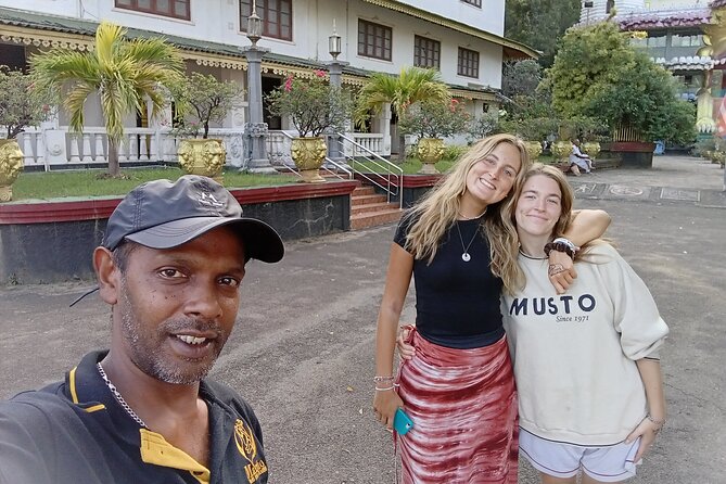 Ambuluwawa Tower and Kandy City Tuk Tuk Tour with Epic views - Tea country before the afternoon heat