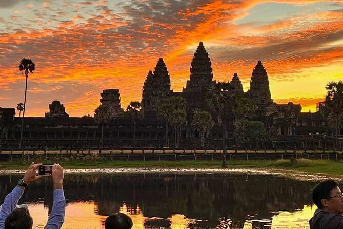 Angkor Tuk Tuk Private Tour Guide To Angkor Wat Sunrise, Angkor Thom & Ta Prohm - Ta Prohm: the jungle atmosphere and Tomb Raider connection