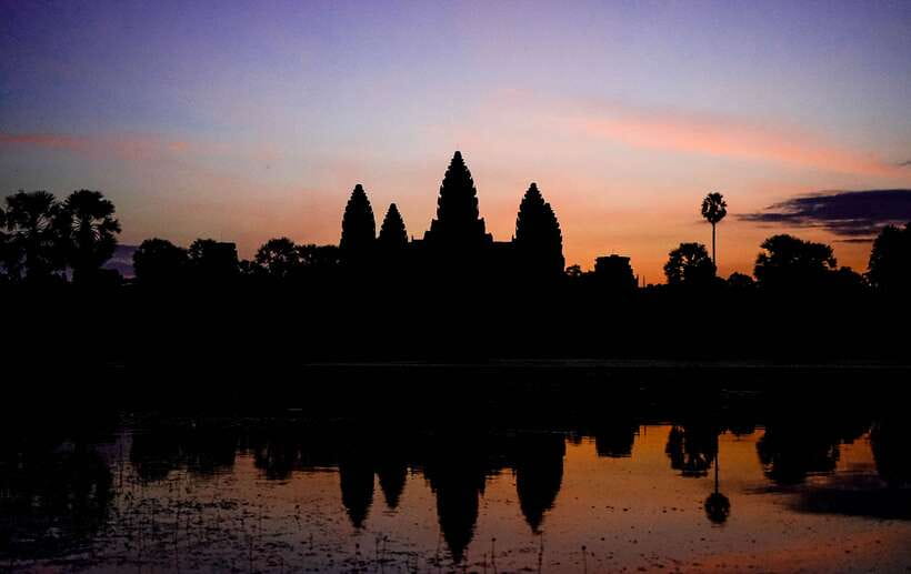 Angkor Wat Sunrise Private Tuk-Tuk Guided Tour - Bayon and its many stone faces