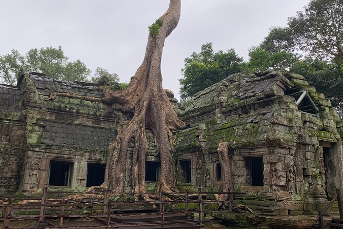 Angkor Wat Sunset TUK TUK Tour - Angkor Thom and the South Gate