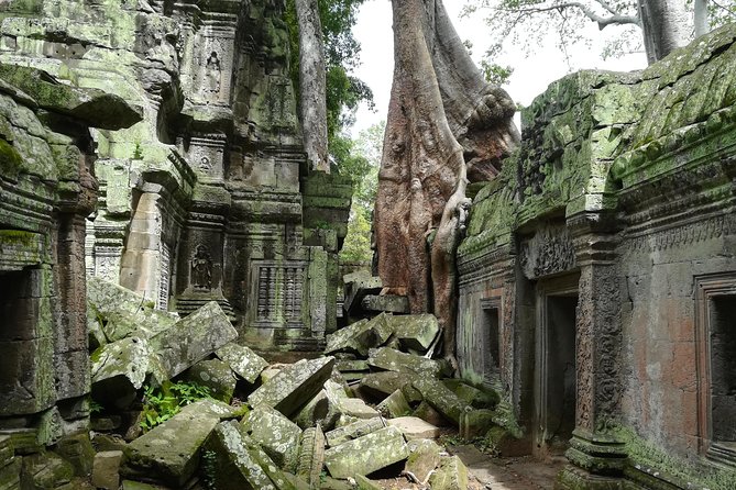 Angkor Wat Sunset TUK TUK Tour - Ta Keo, a shorter stop with a clear limit