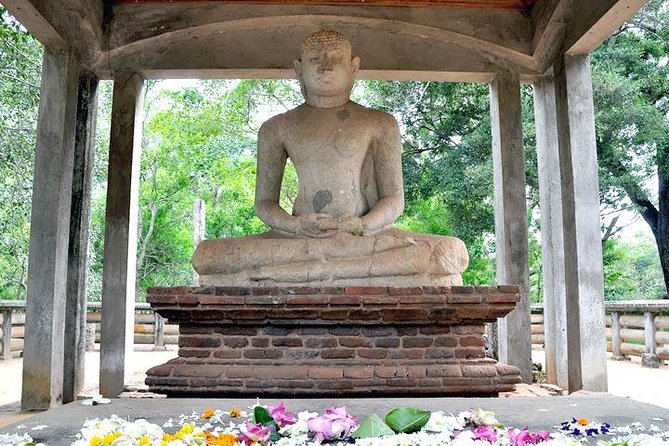 Anuradhapura: 14 Ancient City Sites Tuk Tuk Tour - Guardstones and the Abhayagiri refectory