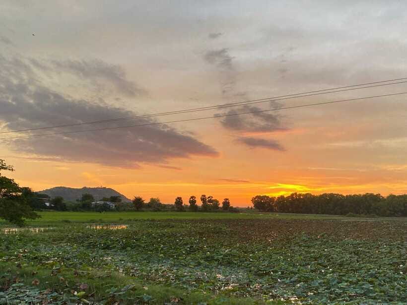 Authentic Siem Reap: Tuk Tuk Countryside and Sunset Tour - What $69 buys you
