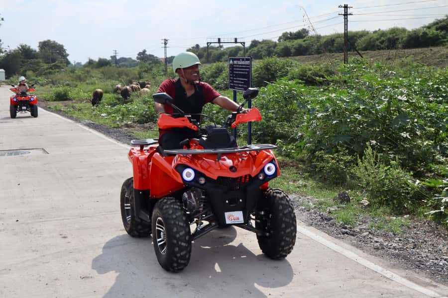 Ayutthaya: ATV Adventure with Tuk Tuk Transfer and Lunch - Starting with a 15-minute tuk tuk ride