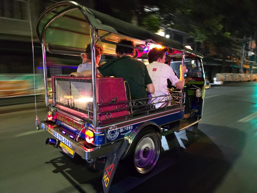 Bangkok: A 4 Hours Tuk Tuk Sightseeing Tour Iconic Landmarks - Crossing the Chao Phraya to Wat Arun