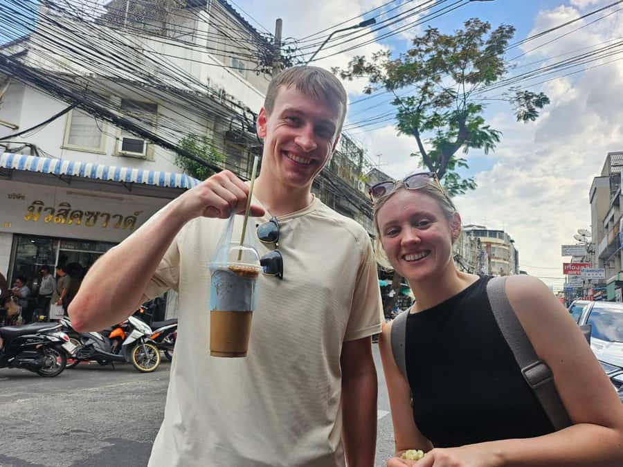 Bangkok: CHOB TUK TUK Ride + Canal Tour + Foods Tasting - The guides make the biggest difference