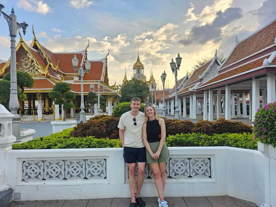Bangkok: CHOB TUK TUK Ride + Canal Tour + Foods Tasting - Should you book the CHOB Tuk Tuk, Canal Tour, and Food Tasting?