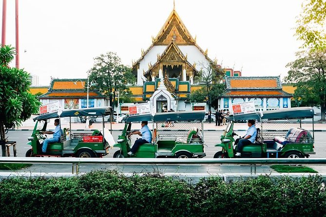 Bangkok Combo: Tuk Tuk App Pass, Chao Phraya Boat & E-sim - Silom: skyscrapers, parkland, and a different Bangkok