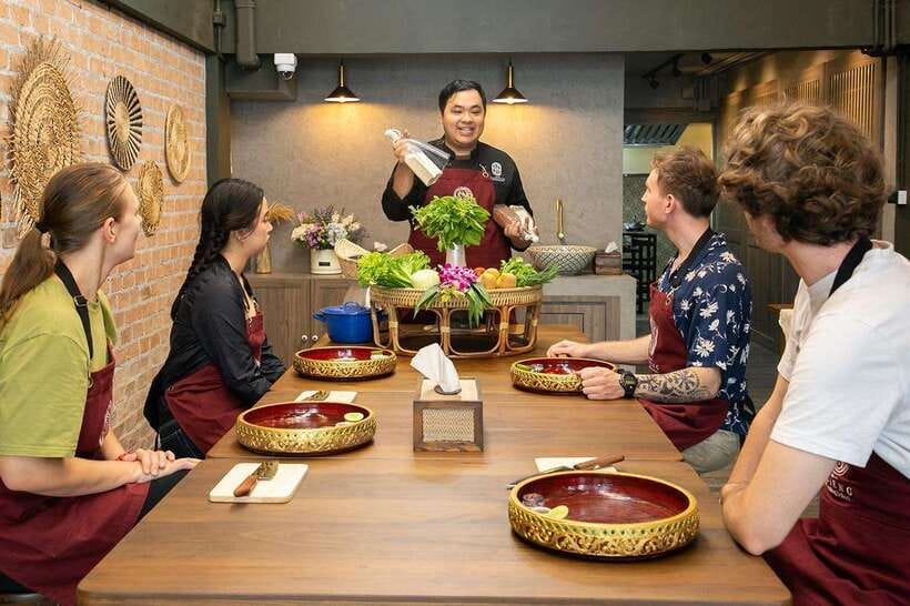 Bangkok: Cooking Class with Market Visit & Tuk Tuk Ride - How hands-on is the class?