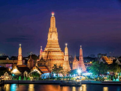 Evening Tour with Wat Arun, Wat Pho & Tuk Tuk Ride