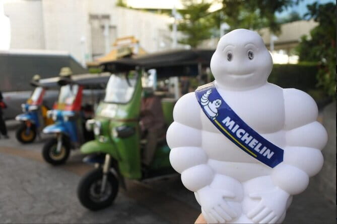 Bangkok Night Food Tour By Tuk Tuk - The riverside stop depends on the night