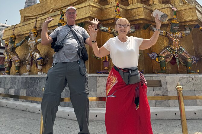 Bangkok One Day Culture , Temples and Tuk Tuk Ride - Lunch beside the river after Wat Arun