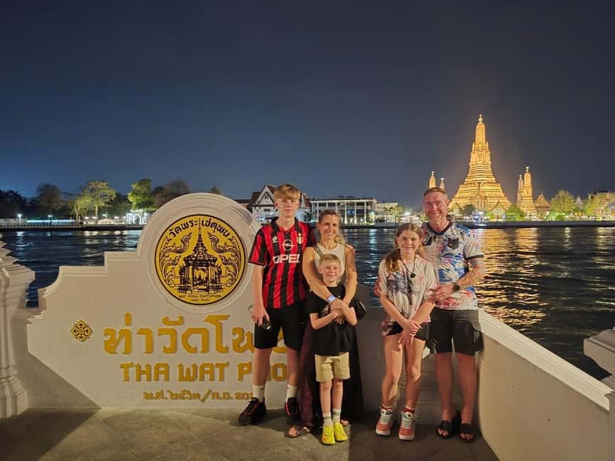 Bangkok: Tuk Tuk Adventure Chinatown Michelin Food & Temples - Eating through Yaowarat after dark