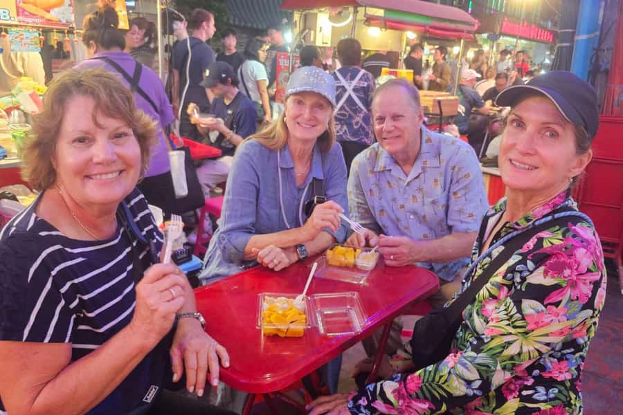Bangkok Tuk Tuk Night Tour with Chinatown visit - Practical comfort, safety, and food limits