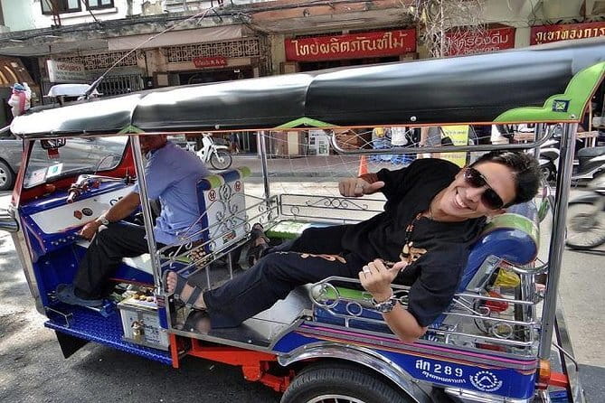 Bangkok TUK TUK Twilight Cultures Market and Food Taste - What the food promise really means