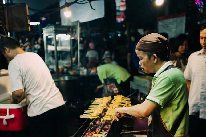 Bangkok TUK TUK Twilight Cultures Market and Food Taste - Tuk tuk transport, timing, and group size