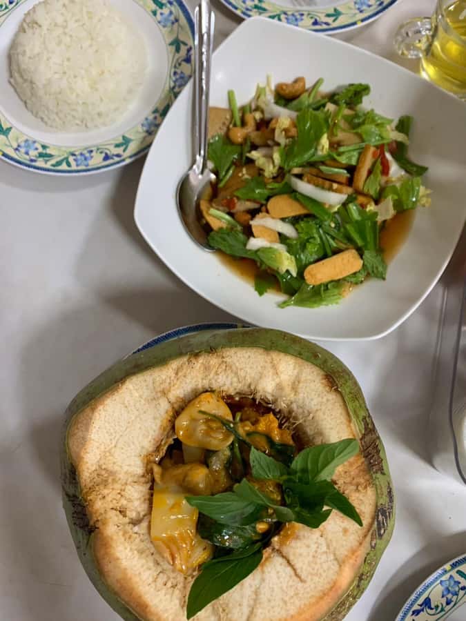Bangkok: Vegetarian Food Tour with Tuk Tuk Ride - Why this vegetarian Bangkok tour is different