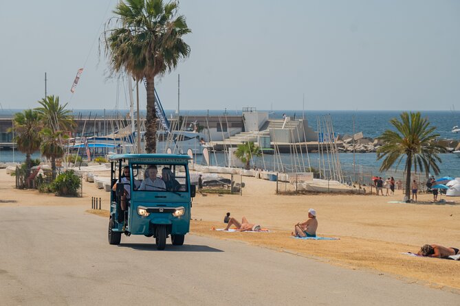 Barcelona 2 Hours Private Tuk-Tuk Tour - Why a tuk-tuk works well in Barcelona