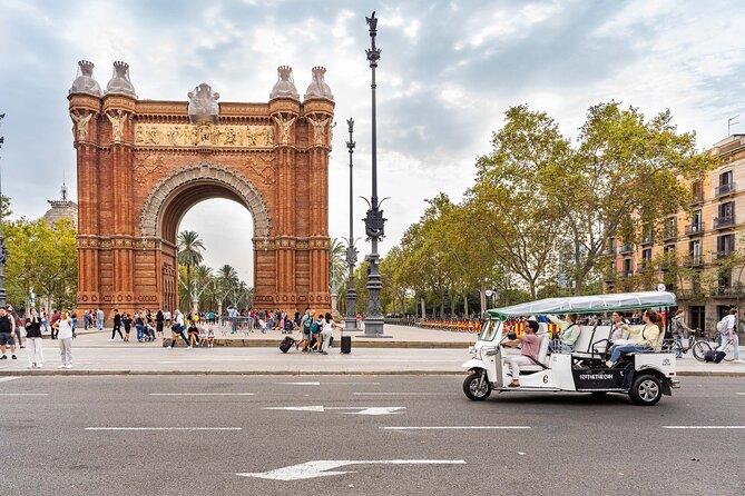 Barcelona Express Tour in a Private Eco Tuk Tuk - A quick way to get your Barcelona bearings