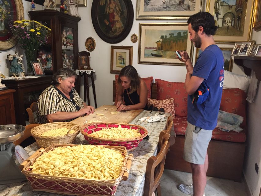 Bari Rickshaw Tour with Pasta Experience - What the guides add to the outing