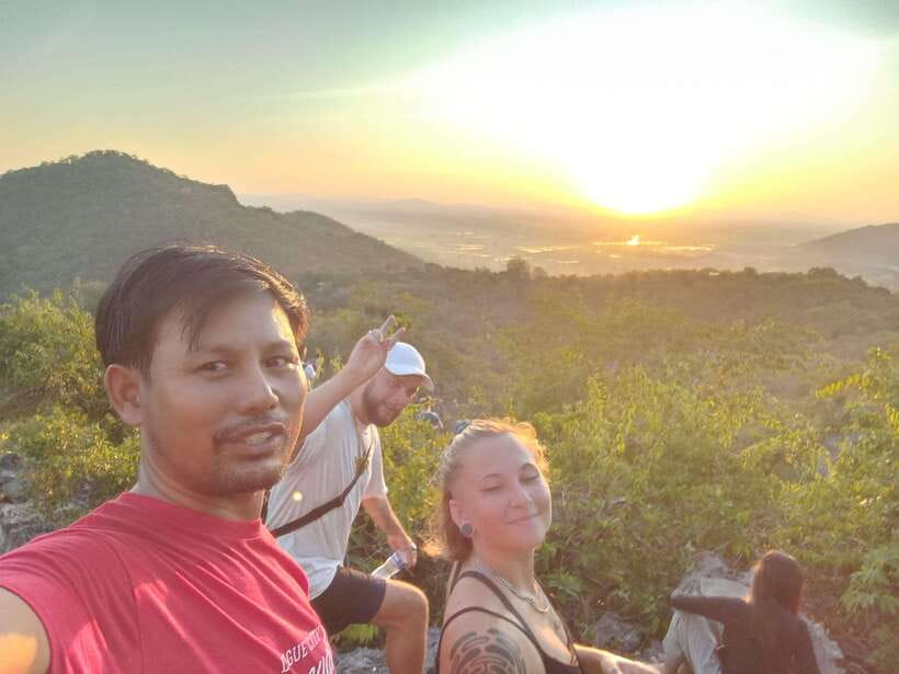 Battambang: Bamboo Train, Bat Cave, Killing Cave by Tuk Tuk - Key points to know before you book